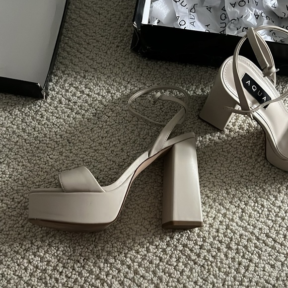 Taupe platform heels - Picture 3 of 4